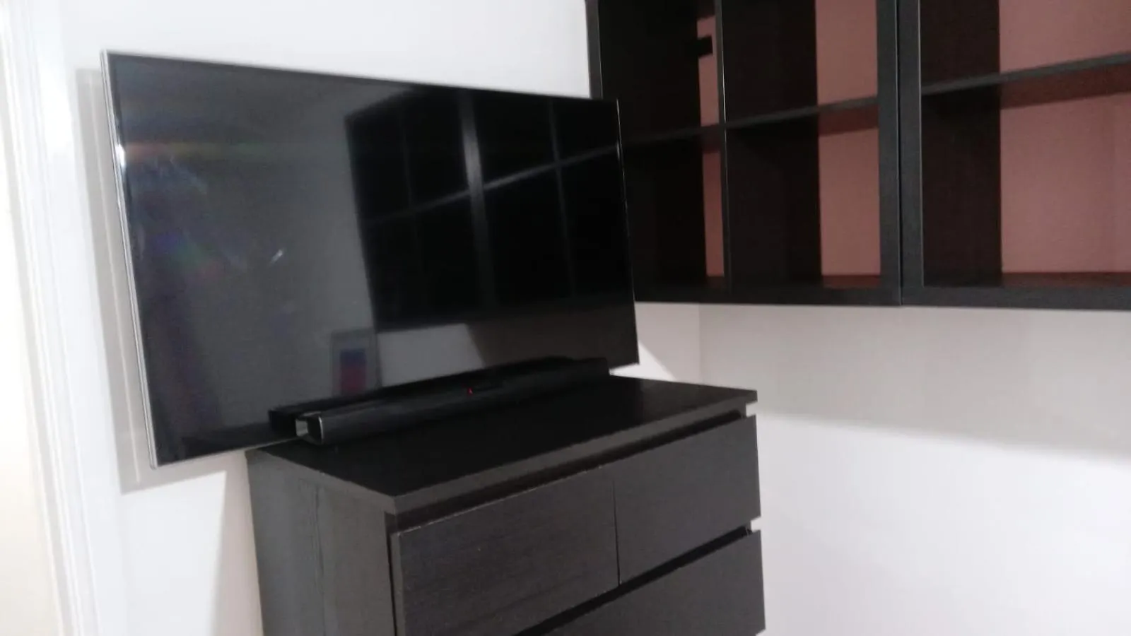 לונדון Exclusive Luxurious Double Bedroom In A Beautiful Shared Flat Close To Transit & Grocery Stores בריטניה